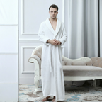 Elysian Velours-Bademantel