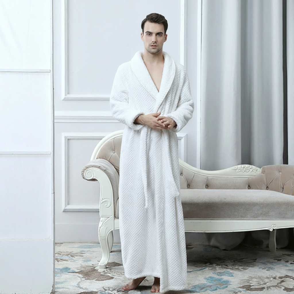 Elysian Velours-Bademantel